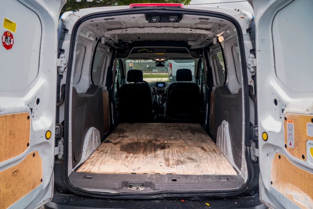 
								2019 Ford Transit Connect Cargo XL Van 4D full									