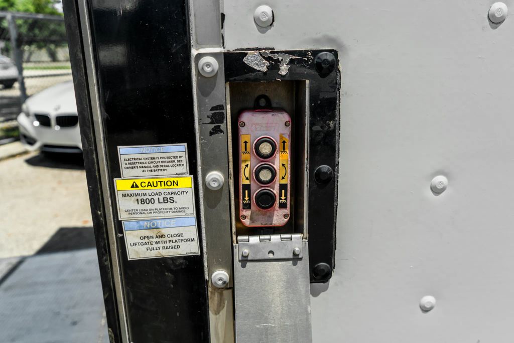 
								2017 Ford Commercial Transit Commercial Vans 350 HD Chassis Cab 178 full									