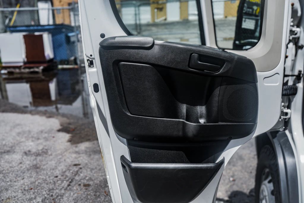 
								2016 Ram ProMaster Cargo Van 3500 High Roof Extended Van 3D full									