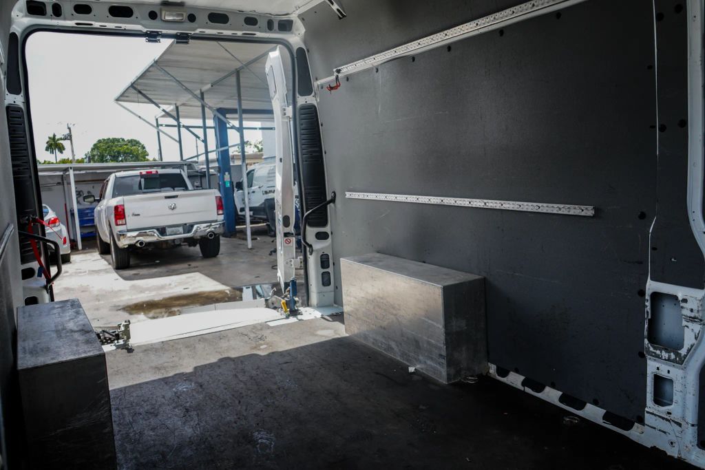 
								2016 Ram ProMaster Cargo Van 3500 High Roof Extended Van 3D full									