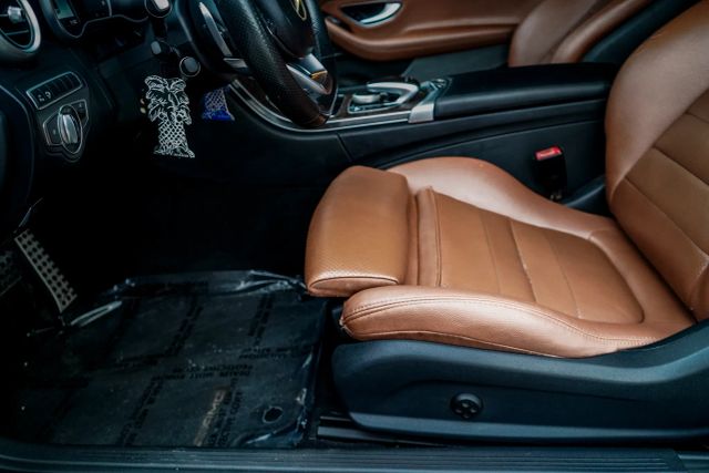 
								2018 Mercedes-Benz C-Class C 300 Cabriolet 2D full									