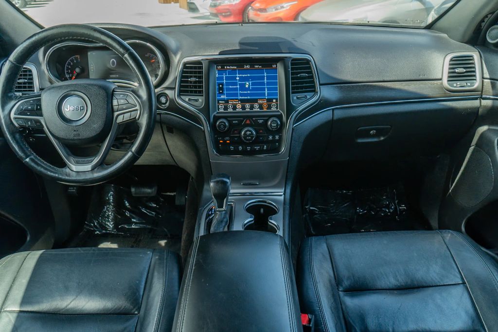 
								2018 Jeep Grand Cherokee Limited Sport Utility 4D full									