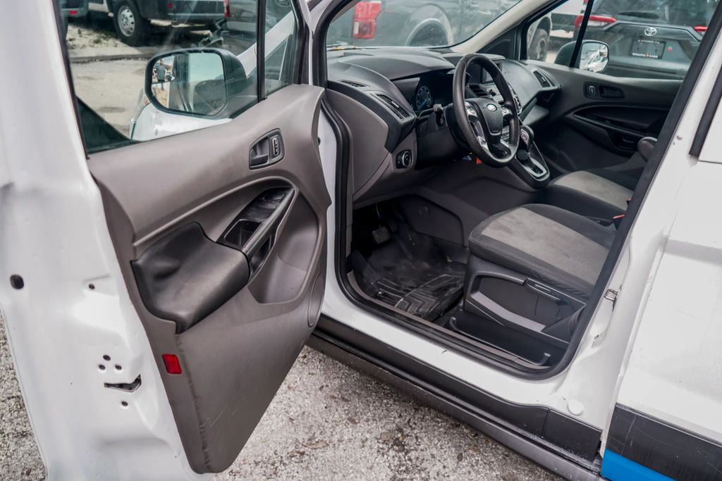 
								2019 Ford Transit Connect Cargo XL Van 4D full									