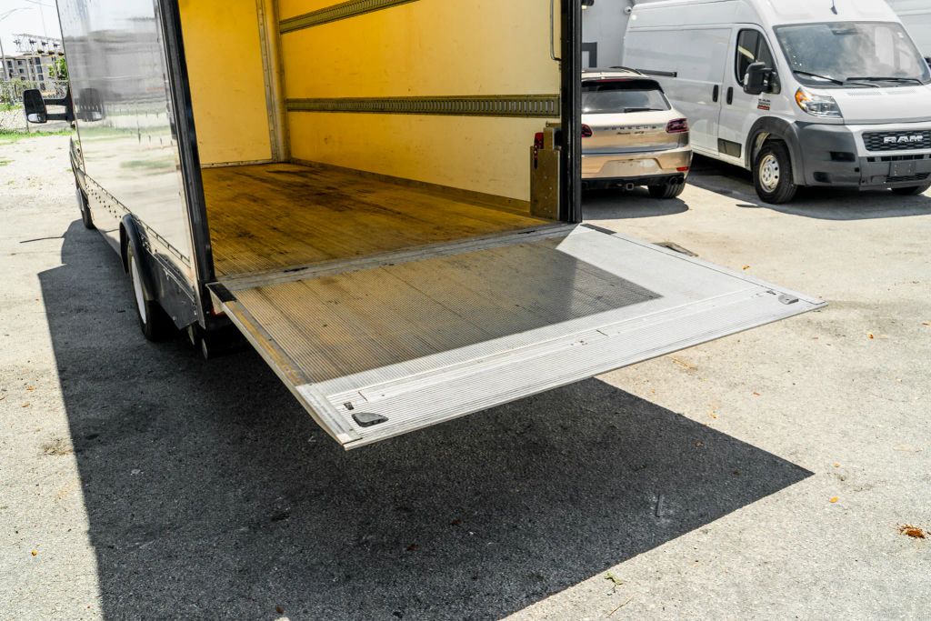 
								2017 Ford Commercial Transit Commercial Vans 350 HD Chassis Cab 178 full									