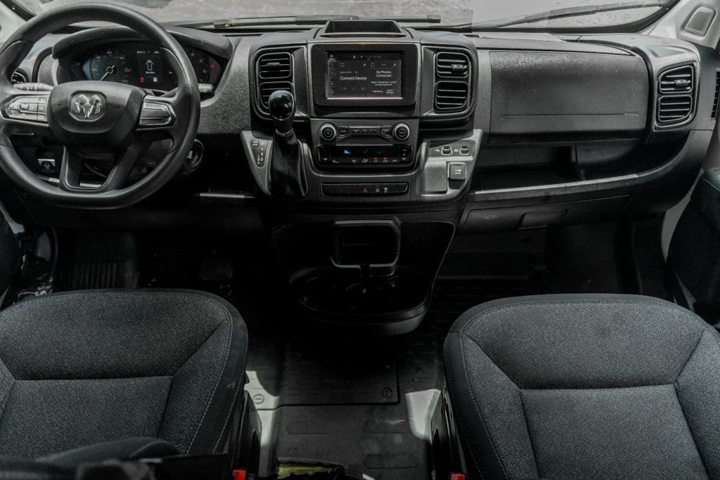 
								2022 Ram ProMaster Cargo Van 2500 High Roof Van 3D full									