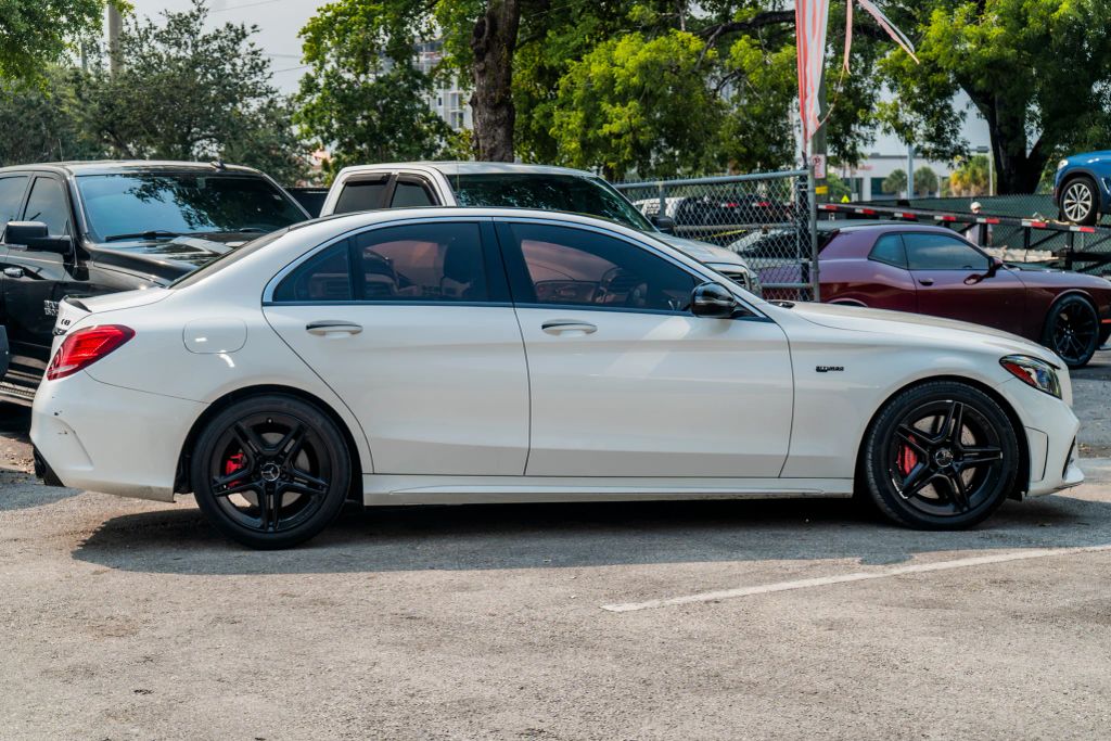 
								2020 Mercedes-Benz Mercedes-AMG C-Class C 43 AMG Sedan 4D full									