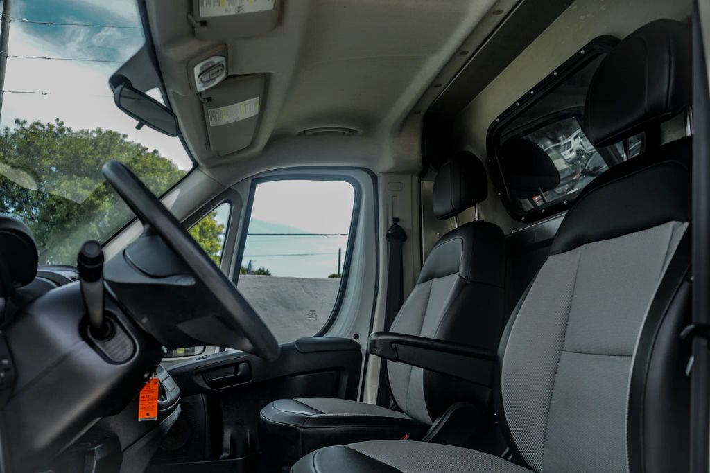 
								2016 Ram ProMaster Cargo Van 3500 High Roof Extended Van 3D full									