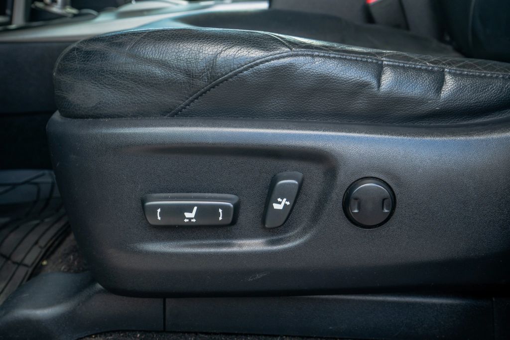 
								2012 Toyota 4Runner Limited Sport Utility 4D full									