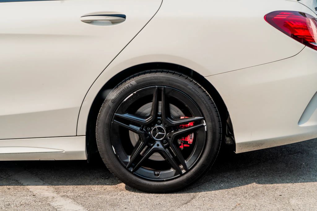 
								2020 Mercedes-Benz Mercedes-AMG C-Class C 43 AMG Sedan 4D full									