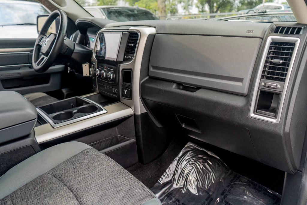 
								2014 Ram 1500 Crew Cab Big Horn Pickup 4D 6 1/3 ft full									