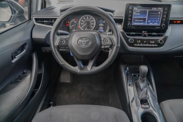 
								2021 Toyota Corolla LE Sedan 4D full									