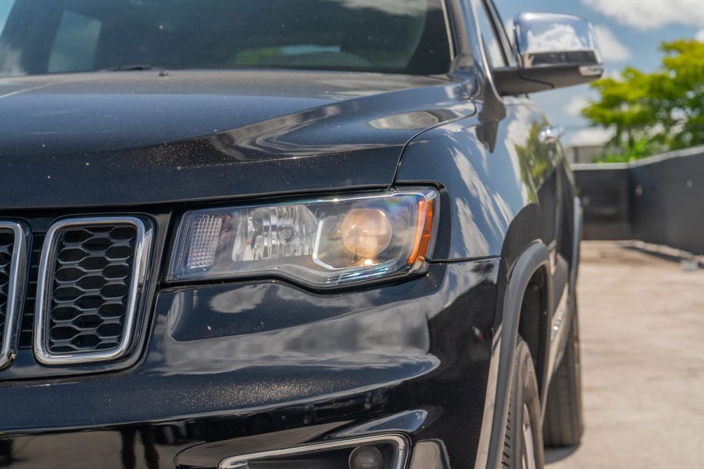 
								2018 Jeep Grand Cherokee Limited Sport Utility 4D full									