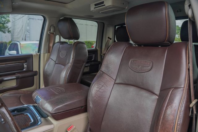 
								2018 Ram 3500 Crew Cab Laramie Longhorn Pickup 4D 8 ft full									