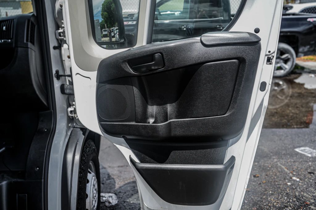 
								2016 Ram ProMaster Cargo Van 3500 High Roof Extended Van 3D full									