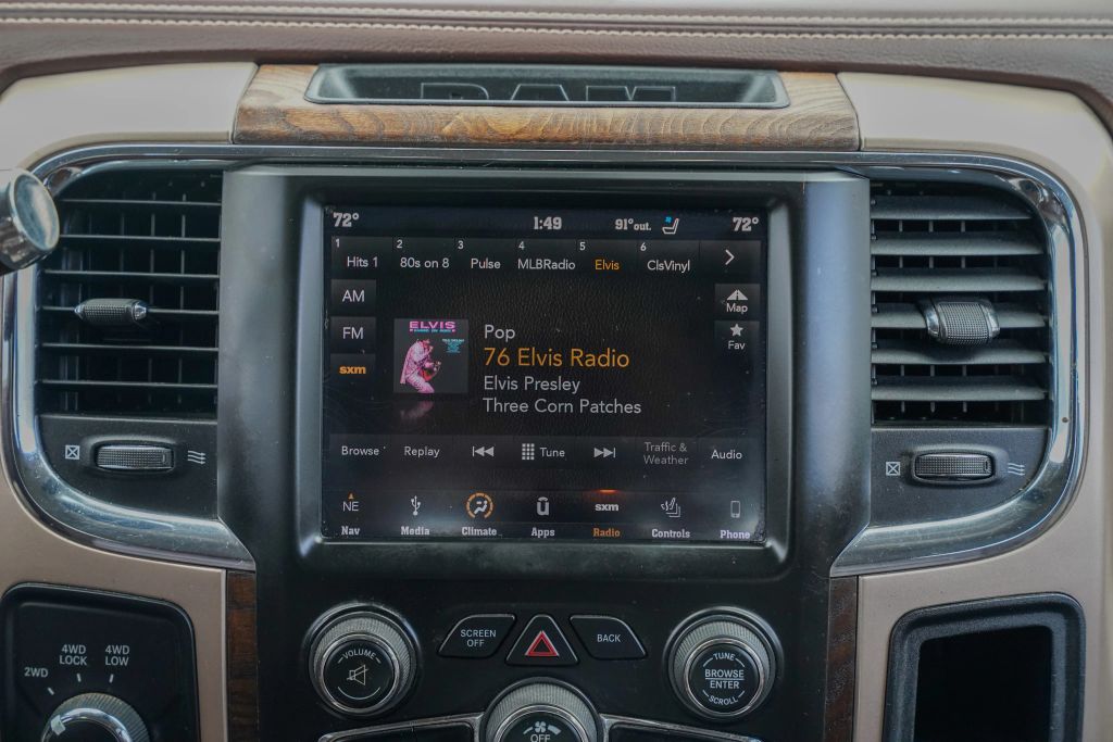 
								2018 Ram 3500 Crew Cab Laramie Longhorn Pickup 4D 8 ft full									