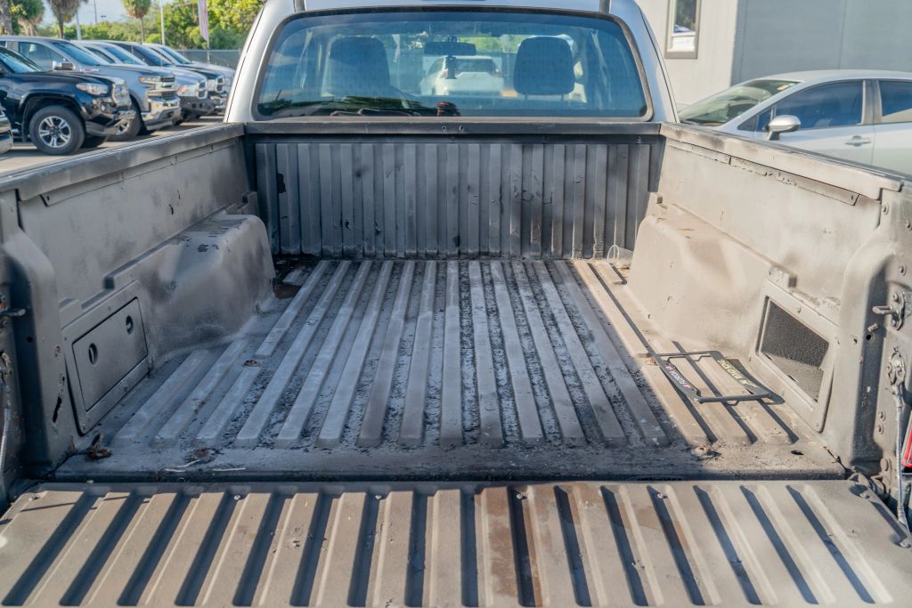 
								2017 Toyota Tacoma Access Cab SR Pickup 4D 6 ft full									