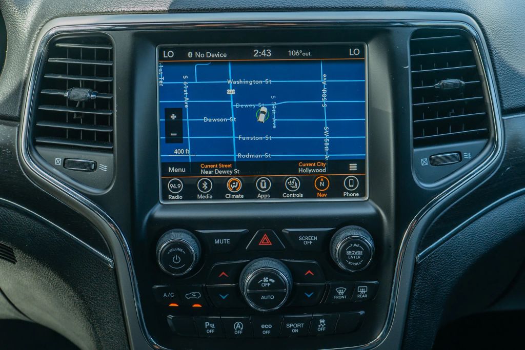 
								2018 Jeep Grand Cherokee Limited Sport Utility 4D full									