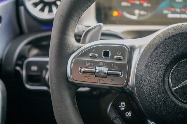 
								2020 Mercedes-Benz Mercedes-AMG CLA CLA 35 4MATIC Coupe 4D full									