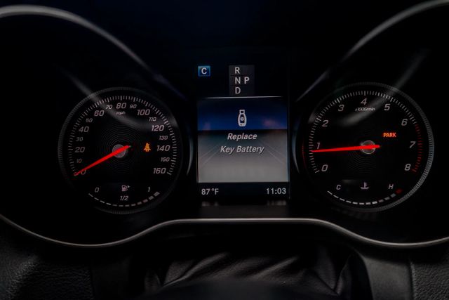 
								2018 Mercedes-Benz C-Class C 300 Cabriolet 2D full									