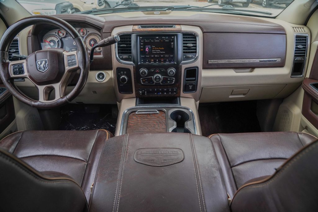 
								2018 Ram 3500 Crew Cab Laramie Longhorn Pickup 4D 8 ft full									