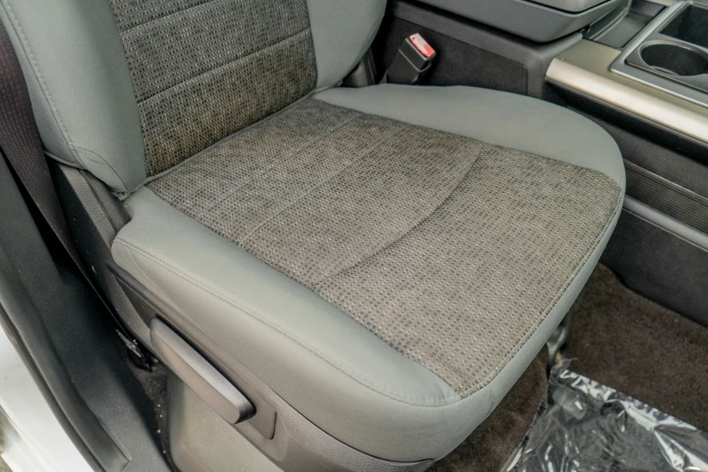 
								2014 Ram 1500 Crew Cab Big Horn Pickup 4D 6 1/3 ft full									