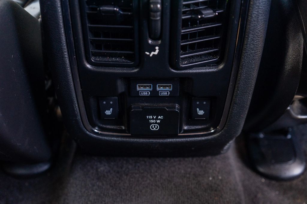 
								2018 Jeep Grand Cherokee Limited Sport Utility 4D full									