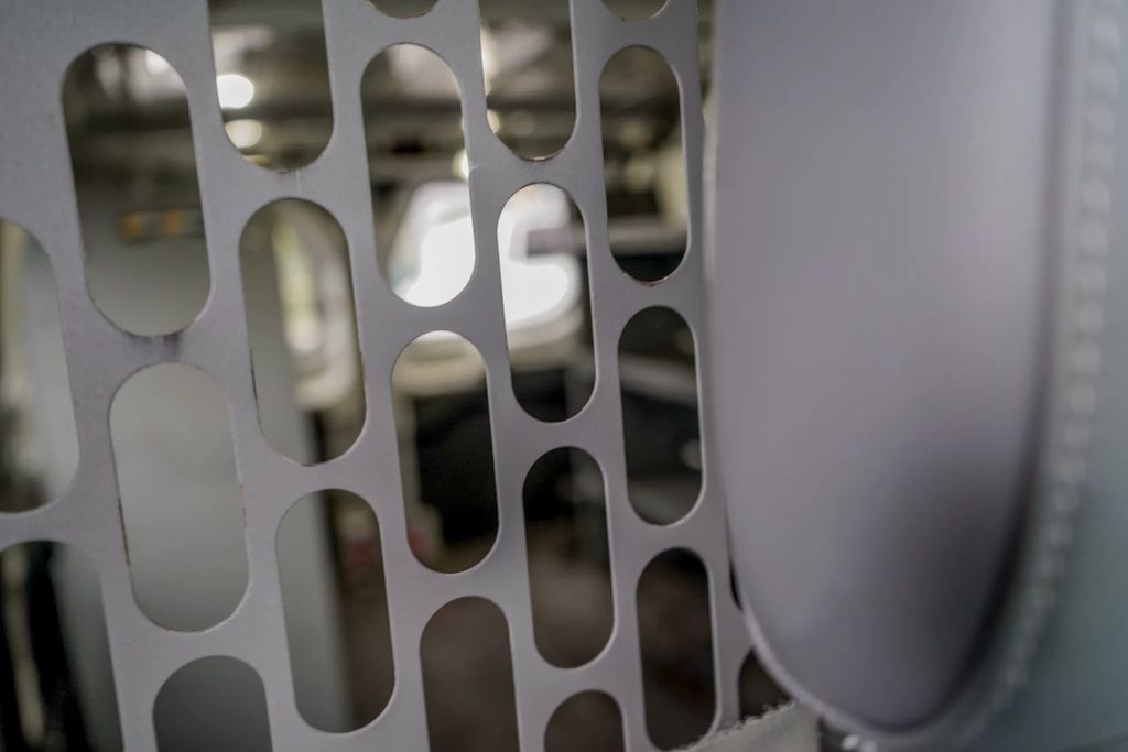 
								2017 Ford Transit 250 Van Low Roof w/60/40 Side Door w/RWB Van 3D full									