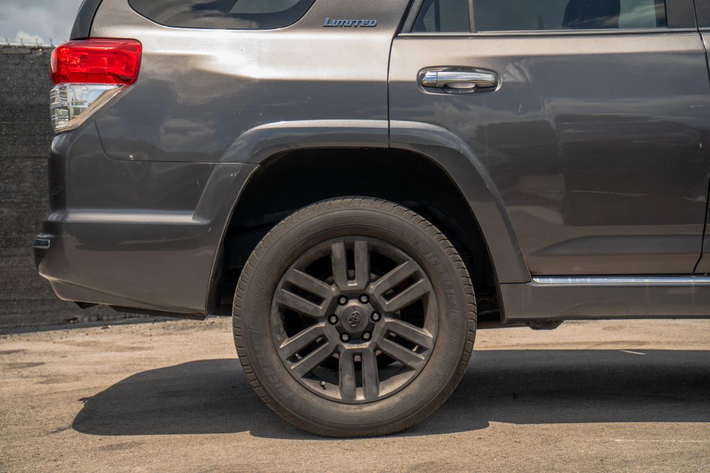 
								2012 Toyota 4Runner Limited Sport Utility 4D full									