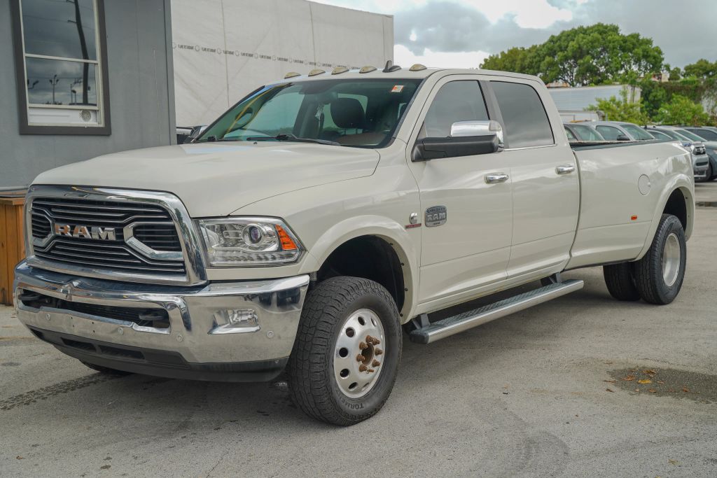 
								2018 Ram 3500 Crew Cab Laramie Longhorn Pickup 4D 8 ft full									