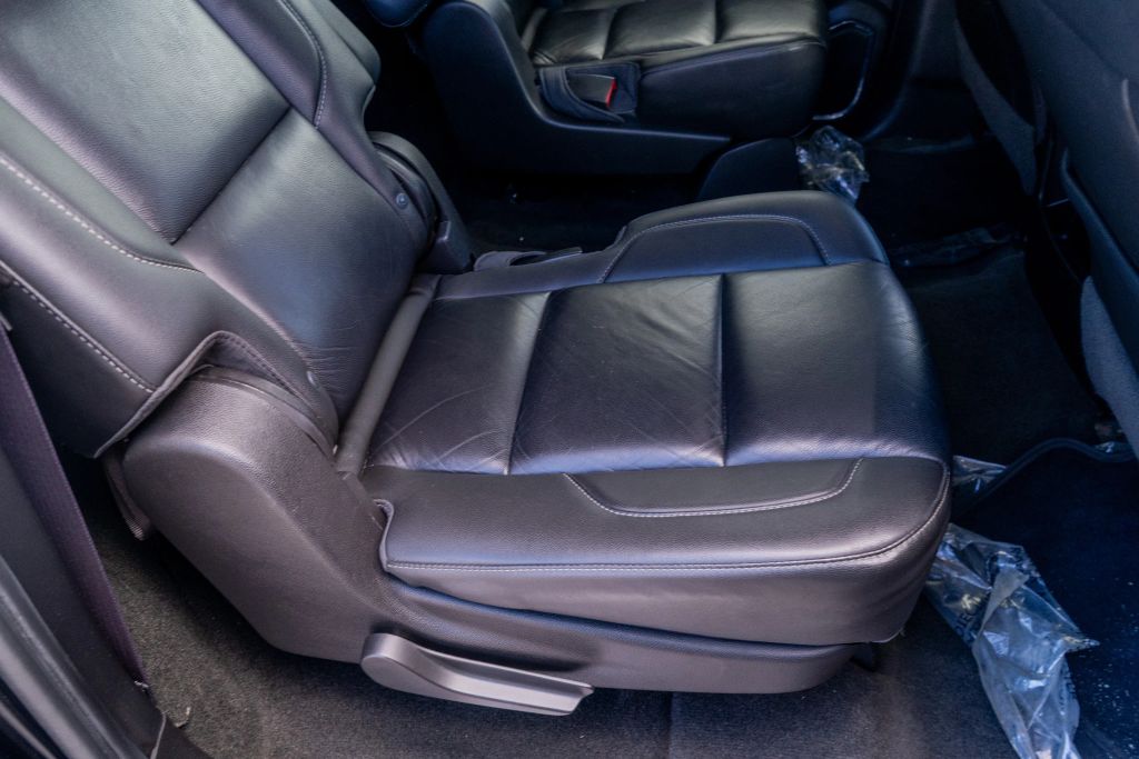 
								2017 Chevrolet Suburban LT Sport Utility 4D full									