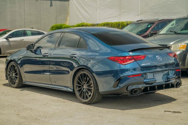
								2020 Mercedes-Benz Mercedes-AMG CLA CLA 35 4MATIC Coupe 4D full									