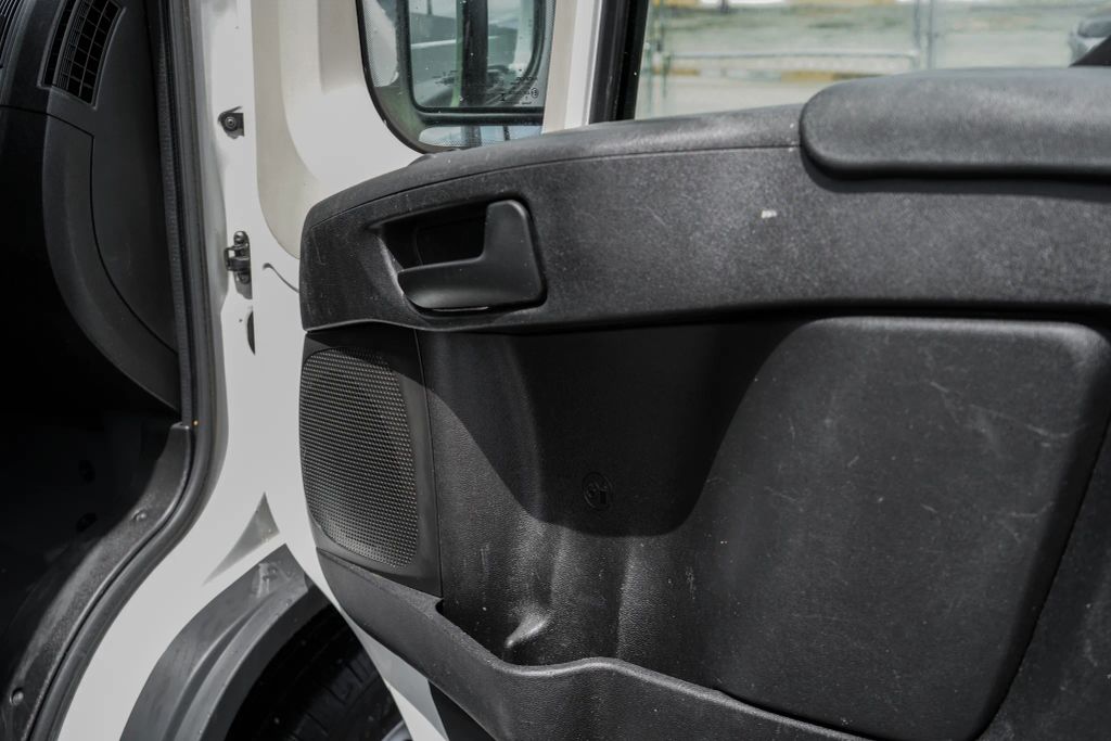 
								2016 Ram ProMaster Cargo Van 2500 High Roof Van 3D full									