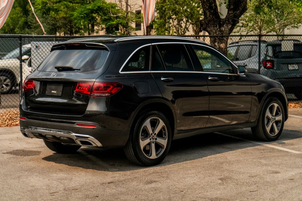 
								2020 Mercedes-Benz GLC GLC 300 Sport Utility 4D full									