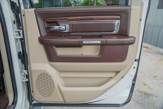 
								2018 Ram 3500 Crew Cab Laramie Longhorn Pickup 4D 8 ft full									