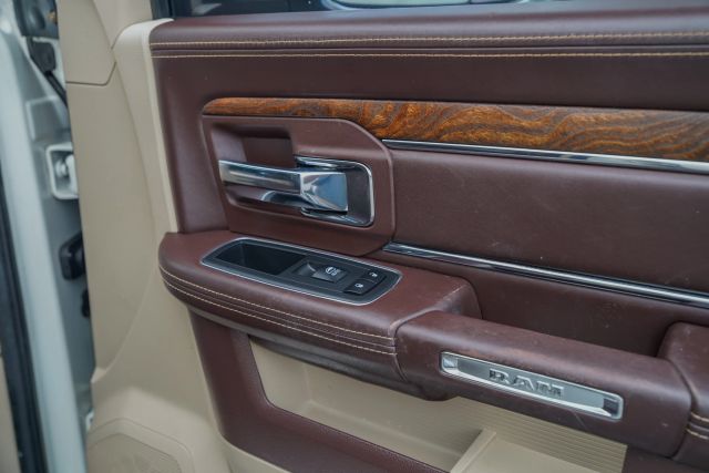 
								2018 Ram 3500 Crew Cab Laramie Longhorn Pickup 4D 8 ft full									