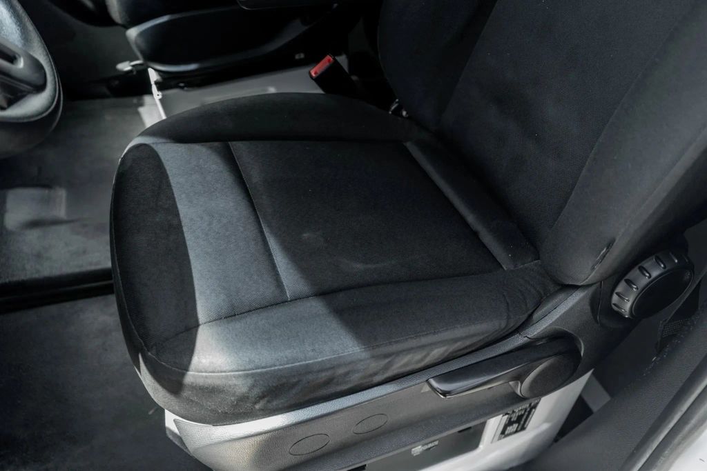 
								2023 Mercedes-Benz Sprinter 2500 Cargo High Roof w/170  WB Van 3D full									