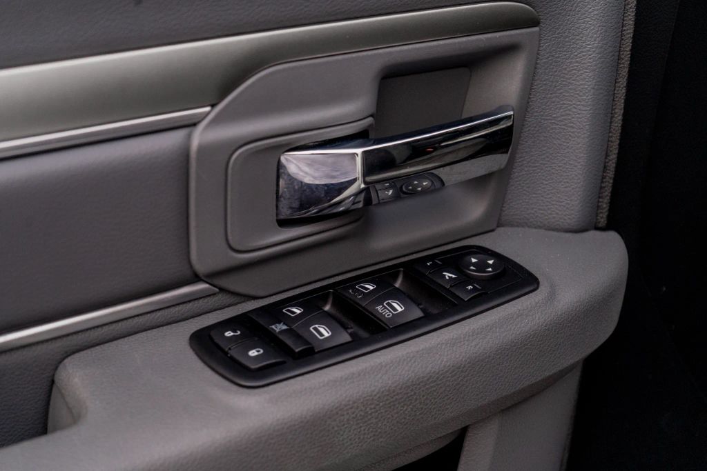 
								2014 Ram 1500 Crew Cab Big Horn Pickup 4D 6 1/3 ft full									