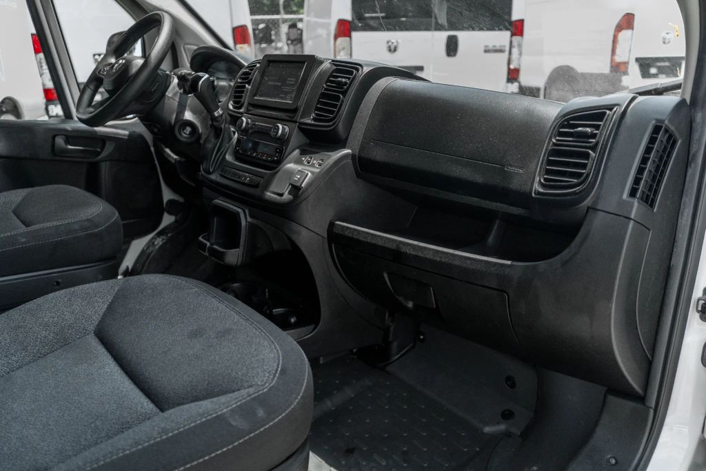 
								2022 Ram ProMaster Cargo Van 2500 High Roof Van 3D full									