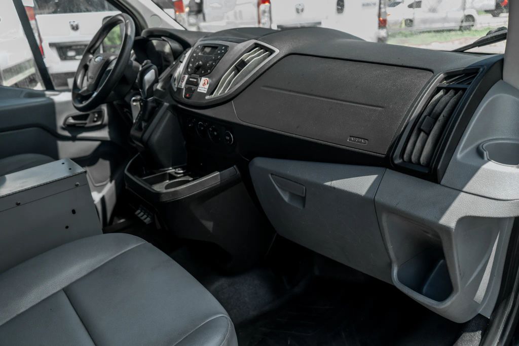 
								2017 Ford Commercial Transit Commercial Vans 350 HD Chassis Cab 178 full									