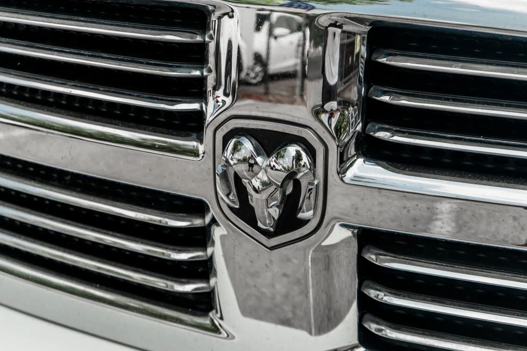 
								2014 Ram 1500 Crew Cab Big Horn Pickup 4D 6 1/3 ft full									