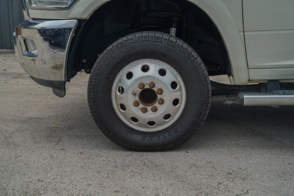 
								2018 Ram 3500 Crew Cab Laramie Longhorn Pickup 4D 8 ft full									