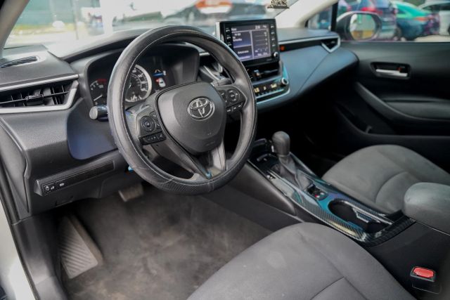 
								2021 Toyota Corolla LE Sedan 4D full									