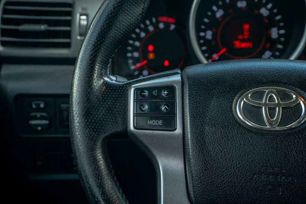 
								2012 Toyota 4Runner Limited Sport Utility 4D full									