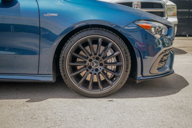 
								2020 Mercedes-Benz Mercedes-AMG CLA CLA 35 4MATIC Coupe 4D full									