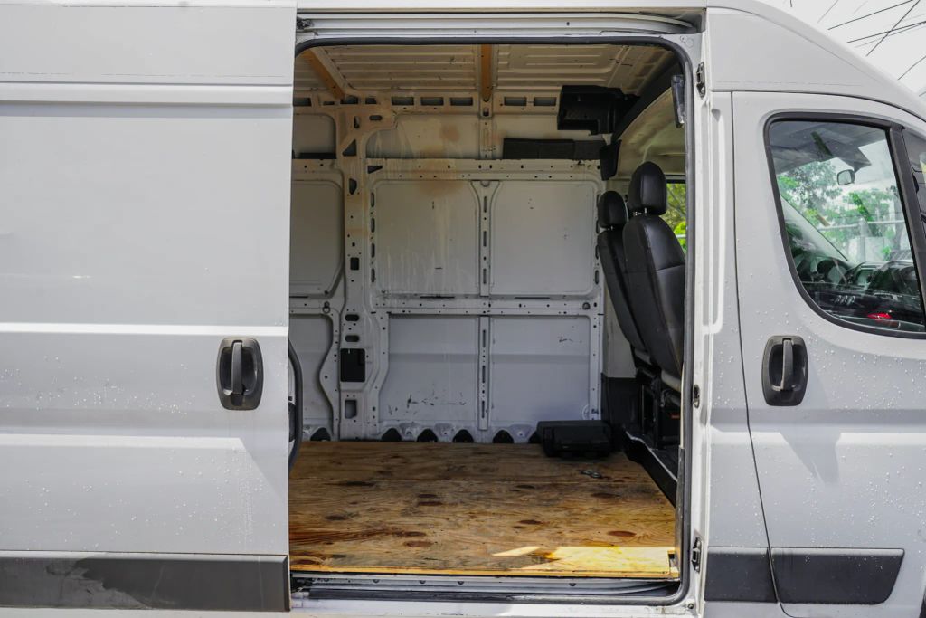 
								2016 Ram ProMaster Cargo Van 2500 High Roof Van 3D full									