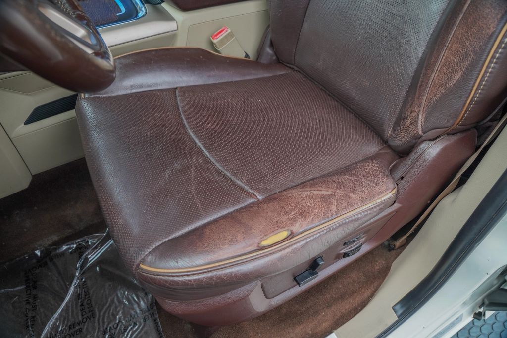 
								2018 Ram 3500 Crew Cab Laramie Longhorn Pickup 4D 8 ft full									