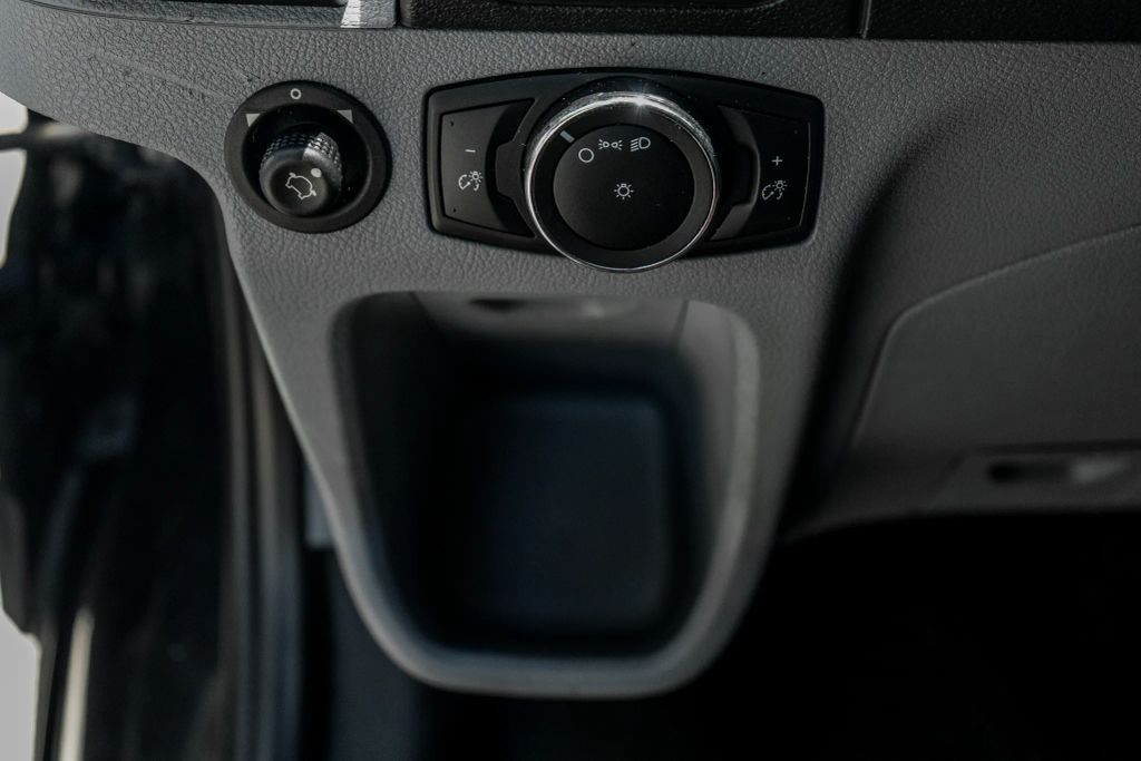 
								2017 Ford Commercial Transit Commercial Vans 350 HD Chassis Cab 178 full									