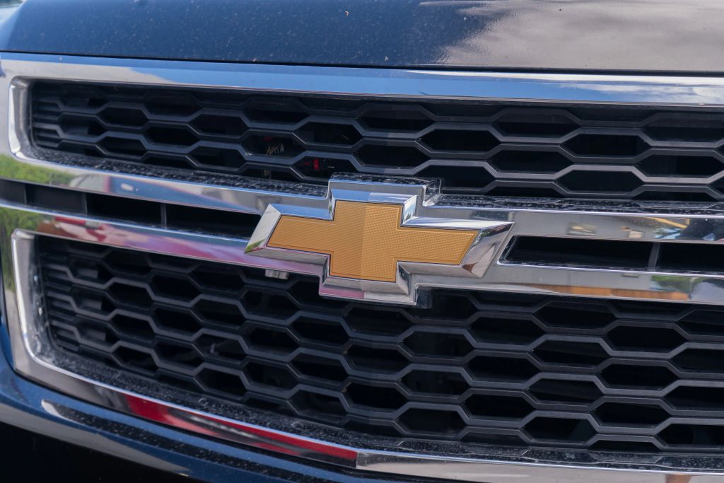 
								2017 Chevrolet Suburban LT Sport Utility 4D full									