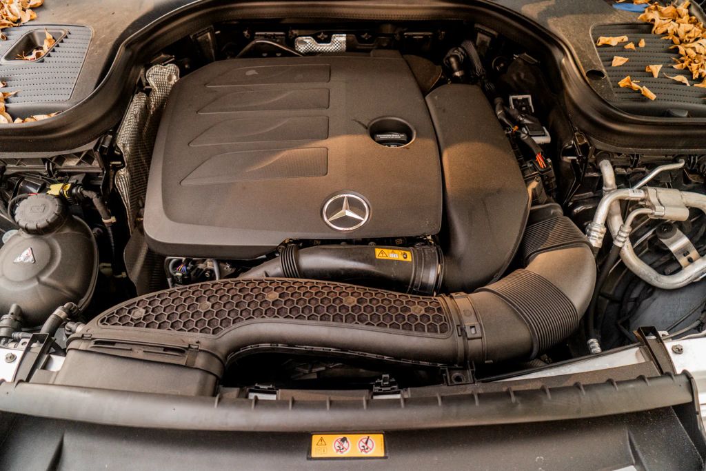 
								2020 Mercedes-Benz GLC GLC 300 Sport Utility 4D full									