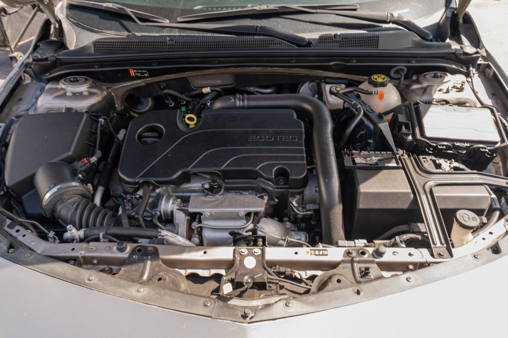 
								2022 Chevrolet Malibu LS Sedan 4D full									